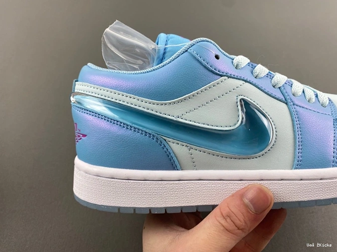 FN7366-400 Low 33 (GS) Aquarius  SE 1 Jordan Blue Resilient 0829